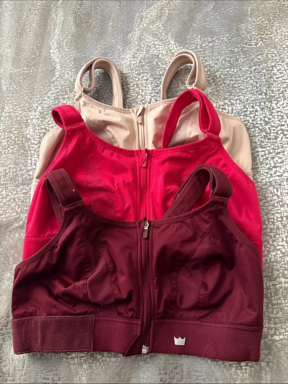 SHEFIT 3-Pack Zip-Front Sports Bras in Blush, Hot Pink & Burgundy
